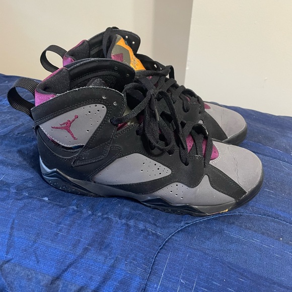 Jordan’s Sneakers - Picture 1 of 7